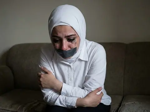 Ilustrasi artikel Tidak Hanya Dosen, Mahasiswi Juga Melapor Dilecehkan Oleh Rektor UNM